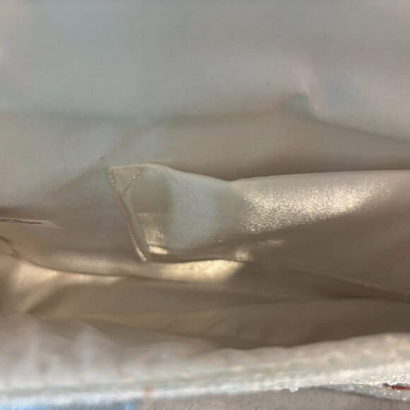 Viral Snow Skiing Beaded Bag - Winter White & Multicolor - Made in India - ⛷️❄️ - Picture 7 of 11